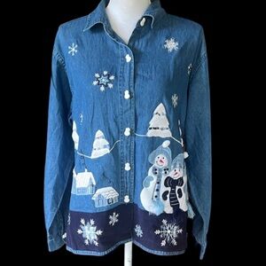 Dress barn ladies one hundred percent cotton Christmas shirt Large. Cotton